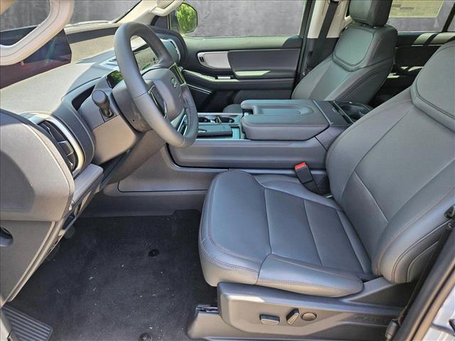 new 2025 Ford Expedition car, priced at $79,826