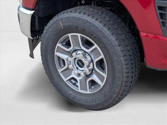new 2025 Ford F-250 car, priced at $76,328