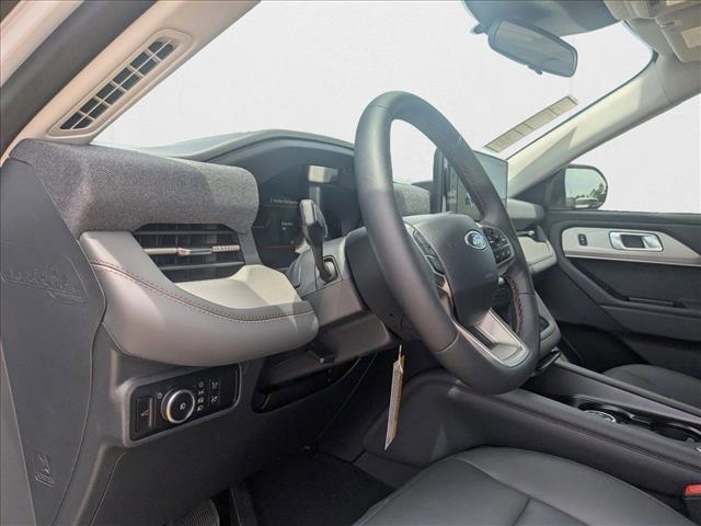 new 2025 Ford Explorer car, priced at $38,902