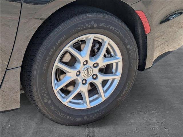 used 2023 Chrysler Pacifica car, priced at $22,199