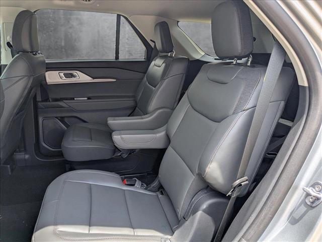 new 2025 Ford Explorer car, priced at $37,777