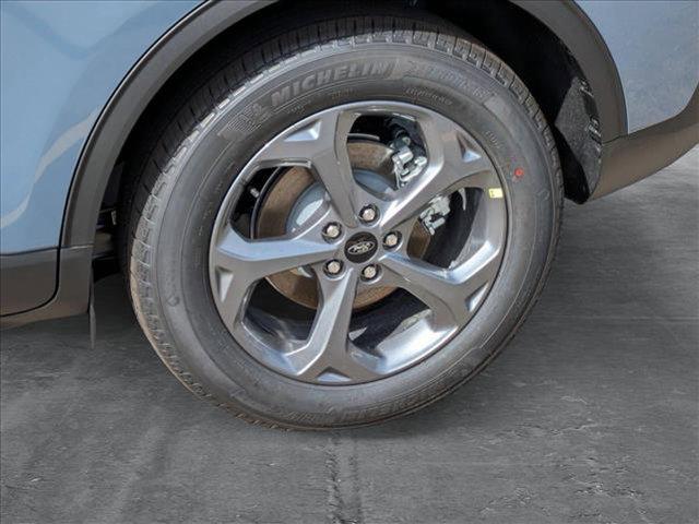new 2025 Ford Escape car, priced at $27,777