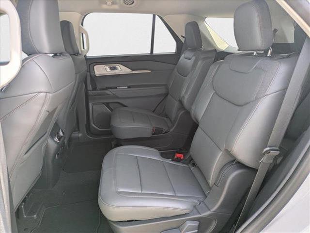 new 2025 Ford Explorer car, priced at $38,606