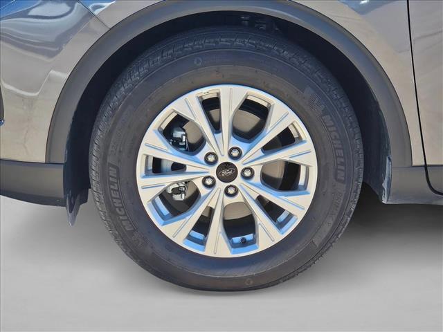 new 2025 Ford Escape car, priced at $23,277