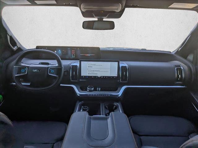 new 2025 Ford Expedition car, priced at $81,640