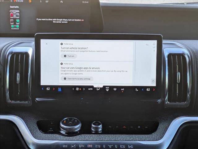 new 2025 Ford Expedition car, priced at $81,640