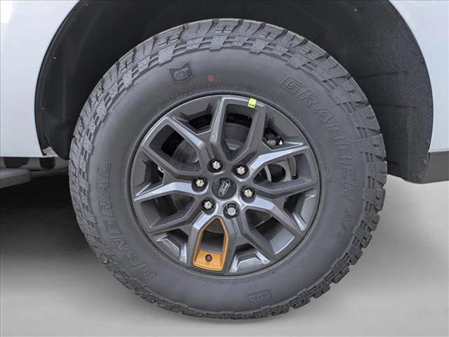 new 2025 Ford Expedition car, priced at $81,640