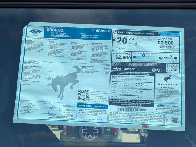 new 2025 Ford Bronco car, priced at $43,584