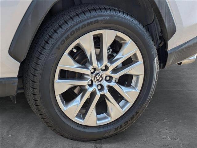 used 2020 Toyota RAV4 car, priced at $26,995