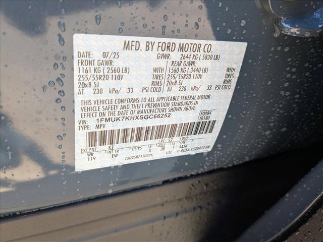new 2025 Ford Explorer car, priced at $41,938