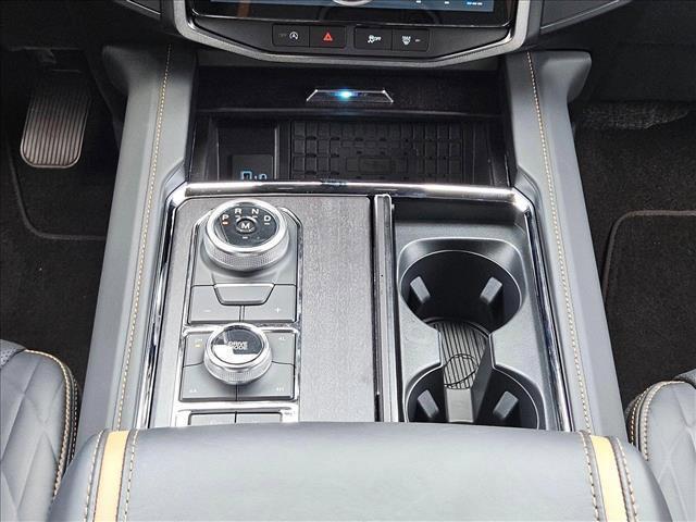 used 2024 Ford Expedition car, priced at $71,572