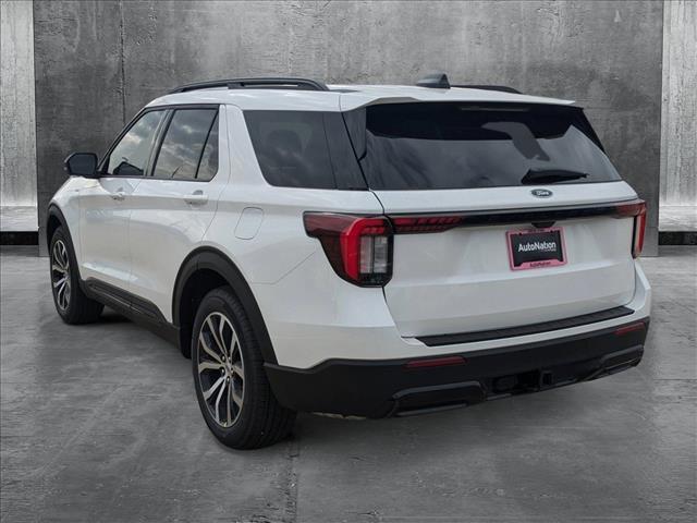 new 2025 Ford Explorer car, priced at $40,915