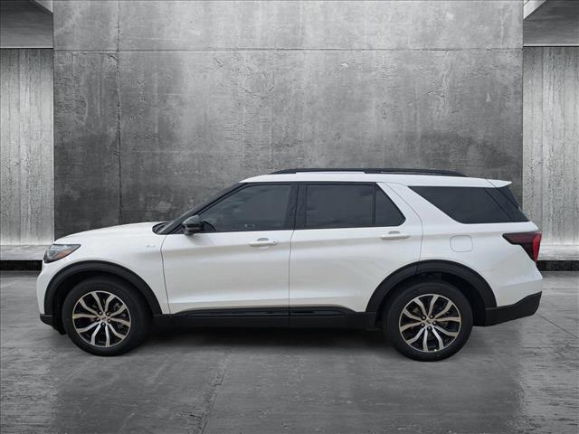 new 2025 Ford Explorer car, priced at $40,915