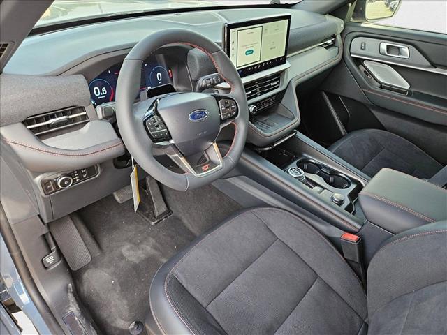 new 2025 Ford Explorer car, priced at $55,517