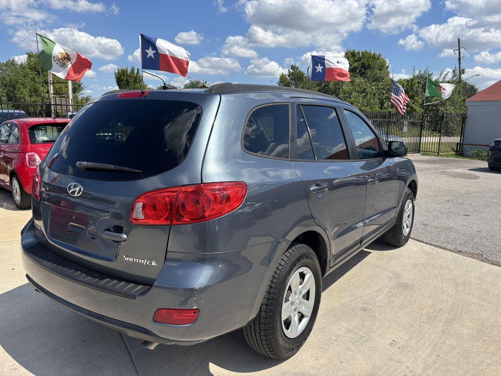 used 2009 Hyundai Santa Fe car, priced at $5,495