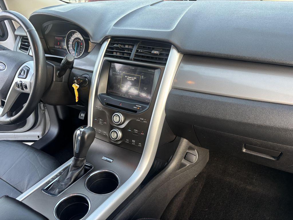 used 2011 Ford Edge car, priced at $5,995