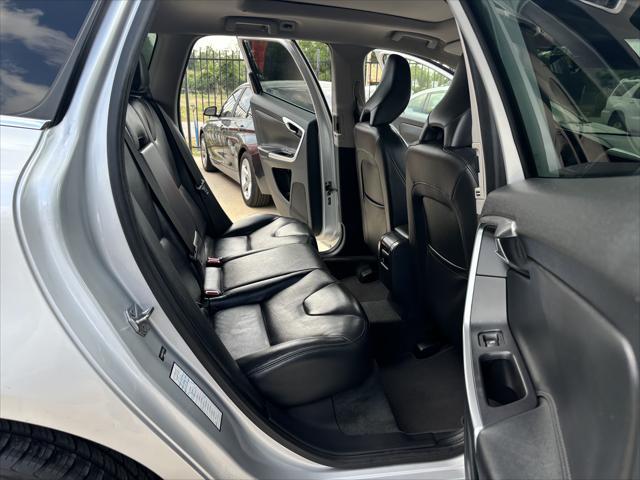 used 2015 Volvo XC60 car, priced at $6,495