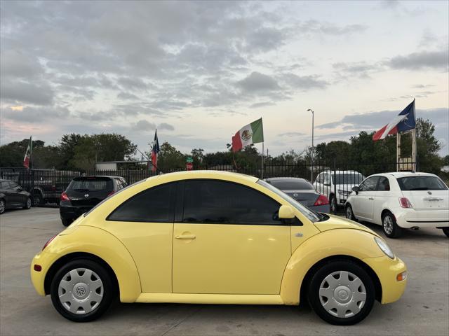 used 2000 Volkswagen New Beetle car, priced at $3,995