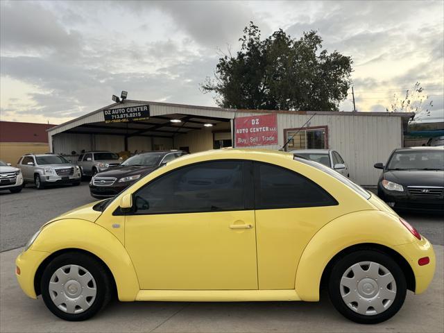 used 2000 Volkswagen New Beetle car, priced at $3,995