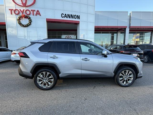 used 2021 Toyota RAV4 car, priced at $28,443