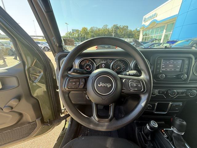 used 2021 Jeep Wrangler Unlimited car, priced at $31,556