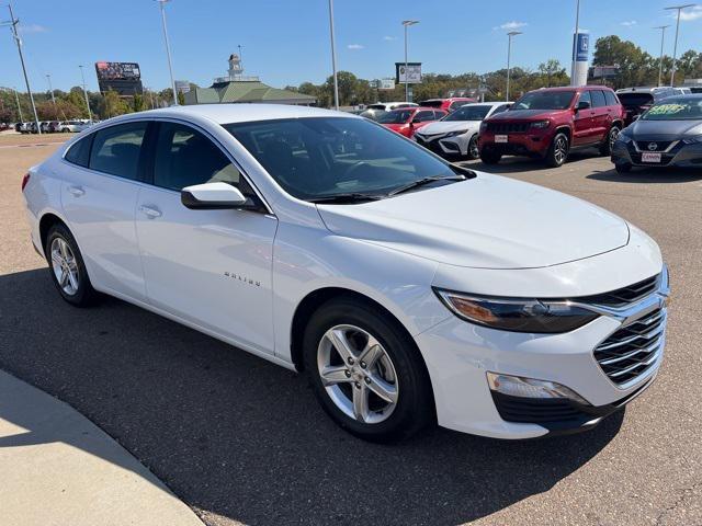 used 2024 Chevrolet Malibu car, priced at $20,996