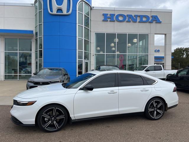 used 2024 Honda Accord Hybrid car, priced at $28,000