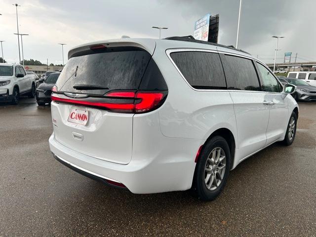 used 2022 Chrysler Pacifica car, priced at $20,465