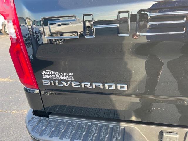 new 2024 Chevrolet Silverado 1500 car, priced at $69,186