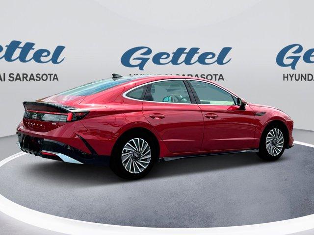 new 2025 Hyundai Sonata Hybrid car, priced at $39,148
