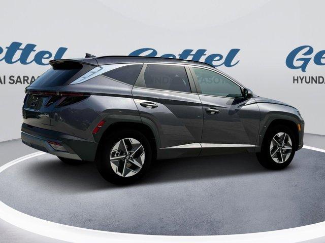 new 2025 Hyundai TUCSON Hybrid car, priced at $37,250