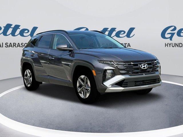 new 2025 Hyundai TUCSON Hybrid car, priced at $37,250