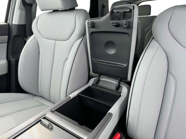 new 2025 Hyundai Palisade car, priced at $43,854