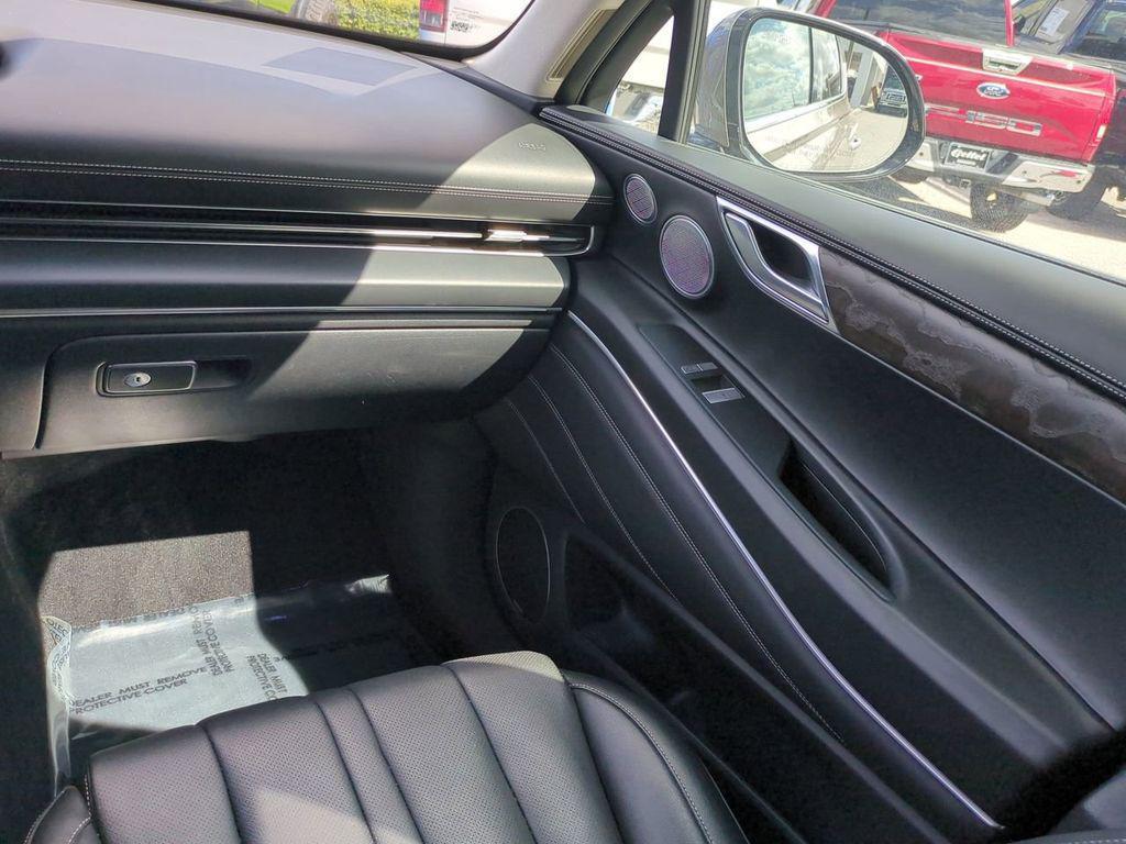 used 2021 Genesis GV80 car, priced at $26,475