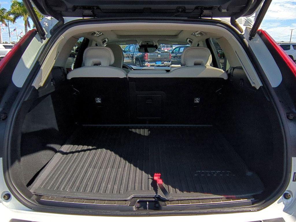 used 2021 Volvo XC60 car, priced at $23,955