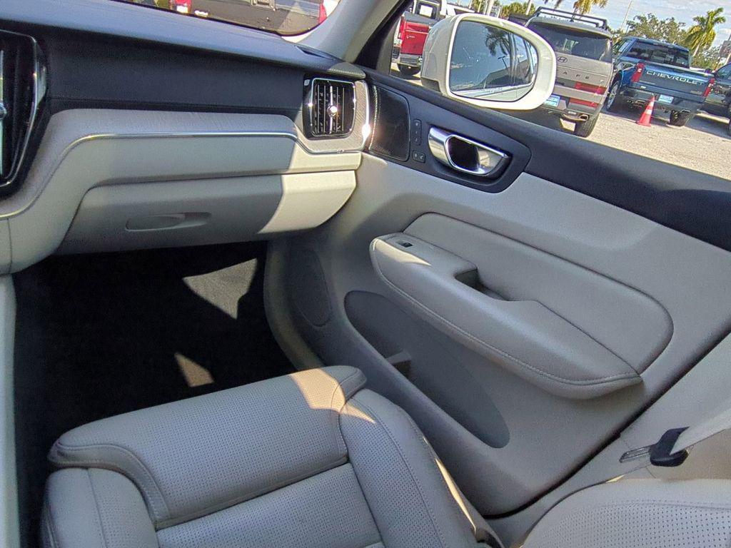 used 2021 Volvo XC60 car, priced at $23,955