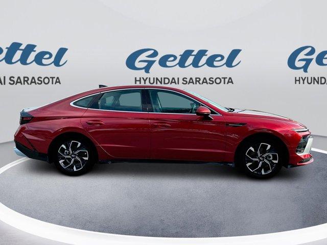 new 2024 Hyundai Sonata car, priced at $29,220