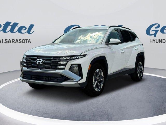 new 2025 Hyundai Tucson car, priced at $33,190