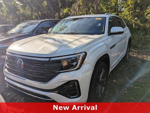 used 2024 Volkswagen Atlas Cross Sport car, priced at $39,998