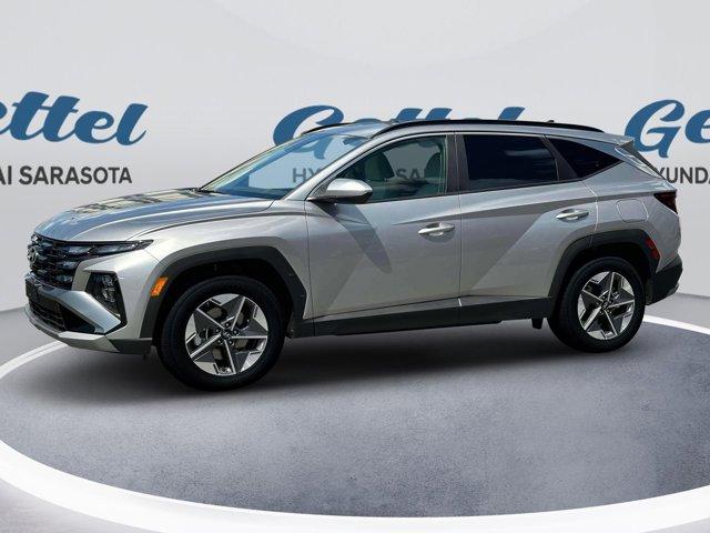 new 2025 Hyundai Tucson car, priced at $32,925