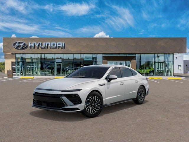 new 2025 Hyundai Sonata Hybrid car, priced at $32,155