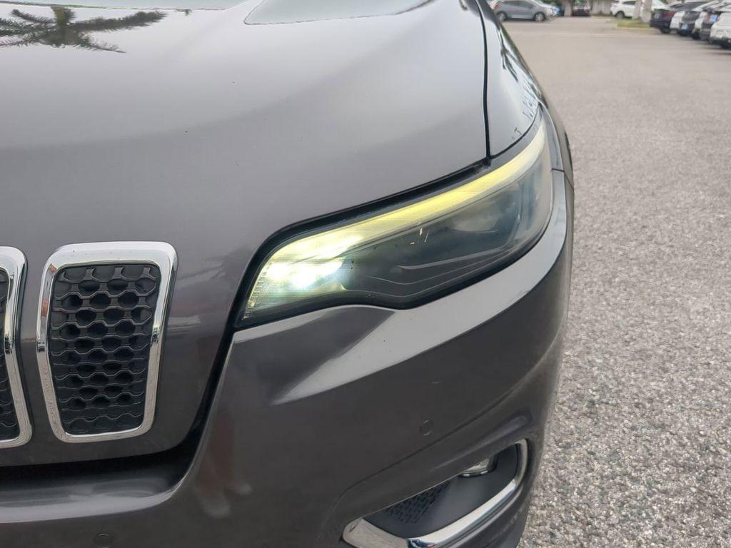 used 2019 Jeep Cherokee car, priced at $13,520