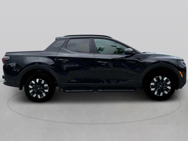 new 2025 Hyundai Santa Cruz car, priced at $31,020