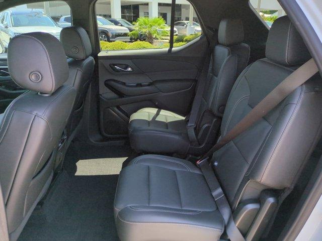 used 2023 Chevrolet Traverse car, priced at $29,850