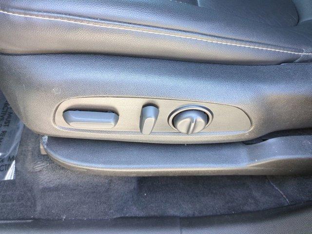 used 2023 Chevrolet Traverse car, priced at $29,850