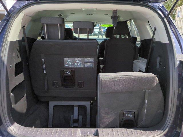 used 2024 Kia Carnival car, priced at $25,490