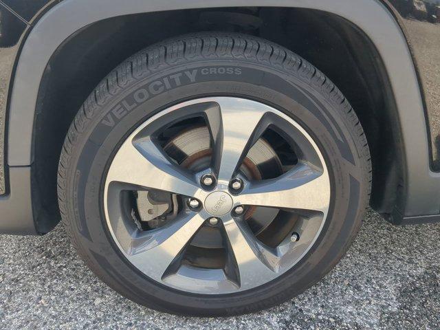 used 2019 Jeep Cherokee car, priced at $13,500