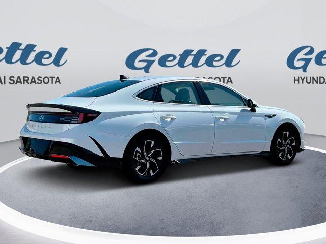 new 2025 Hyundai Sonata car, priced at $29,123
