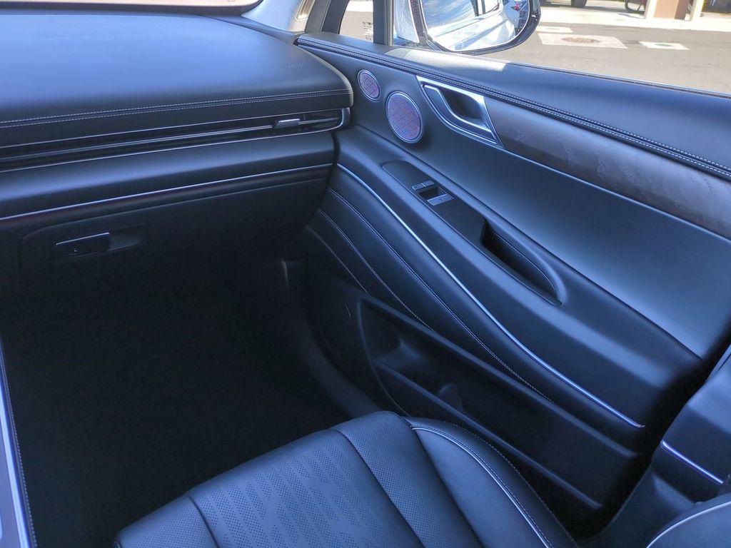 used 2022 Genesis GV80 car, priced at $41,990