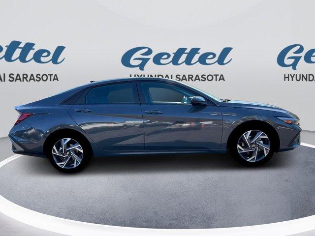 new 2025 Hyundai Elantra car, priced at $25,035